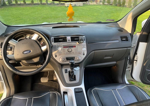 Ford Kuga cena 42900 przebieg: 227000, rok produkcji 2012 z Nidzica małe 277